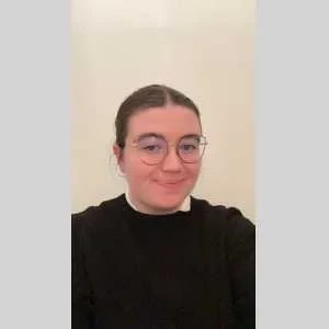 Mélanie , babysitter à Lyon