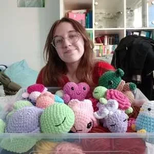 Eva, babysitter à Saint Didier de la Tour