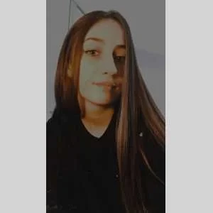 Clémence , babysitter à Malbrans