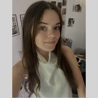 Jeanne , babysitter à Guerande