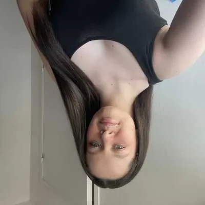 Eline, babysitter à Guiclan