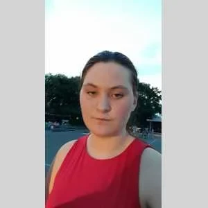 Maeva , babysitter à Saint Gaudens