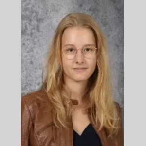 Lilou, babysitter à Rosieres pres Troyes