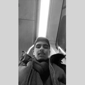 Alexandre , babysitter à Frouzins