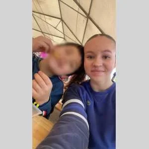 Fanny , babysitter à Recologne