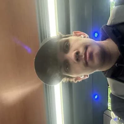 Nael, babysitter à Bordeaux