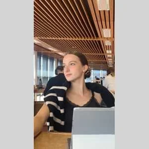 Clara, babysitter à Tours