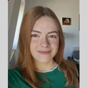 Margot, babysitter à Saint Germain sur Ille