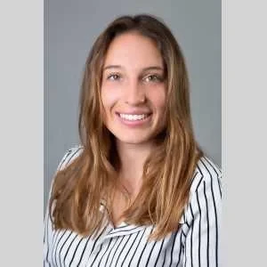 Justine, babysitter à La Garde