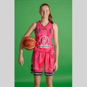 Julie, babysitter à Labege