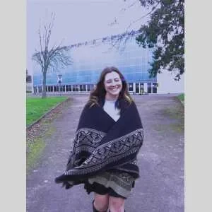 Améthyste , babysitter à Magnet