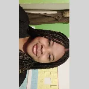 Paule ségolène , babysitter à Saint Pierre du Mont