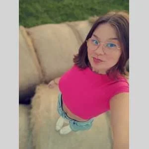 Maud, babysitter à Bussy le Repos