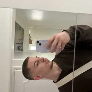 Augustin, babysitter à Angouleme