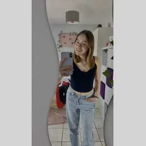 Manon, babysitter à Fresnes