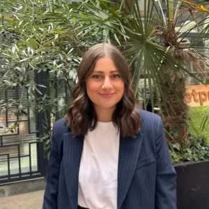 Elise, babysitter à Levallois Perret