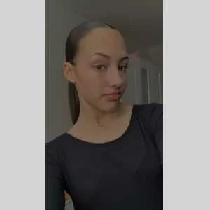 Ambre, babysitter à Vaureal