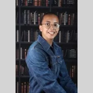 Emmanuel, babysitter à Saint Lo