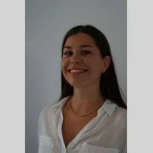 Valentine, babysitter à Angers