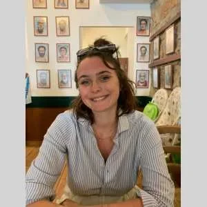 Loren, babysitter à Lyon