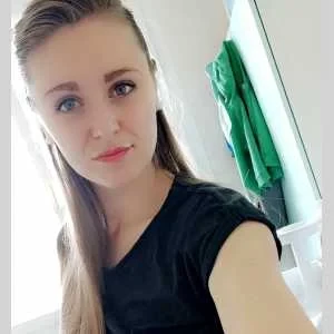 Stacy, babysitter à Saint Martin sur le Pre