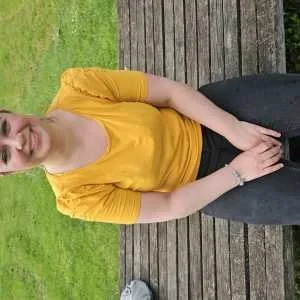 Alexandra, babysitter à Bois d Arcy