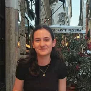 Camille, babysitter à Chermignac