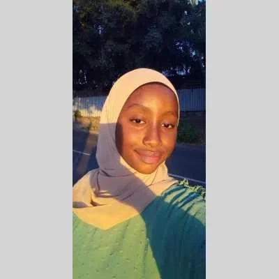 Amnati , babysitter à Auch