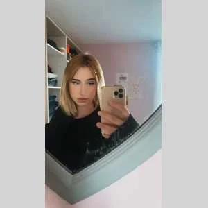 Maelys, babysitter à Saint Georges de Didonne