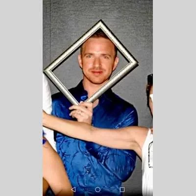 Anthony, babysitter à La Rochelle