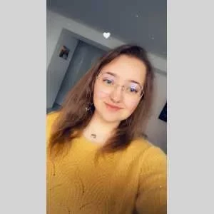 Lydie, babysitter à Bruay la Buissiere