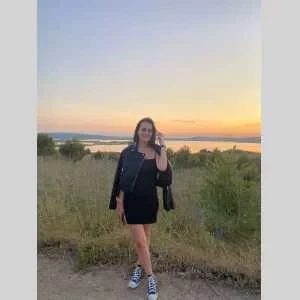 Julie, babysitter à Dugny