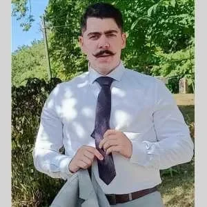 Florian, babysitter à Tourrettes