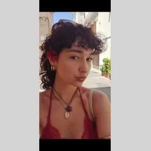 Elsa, babysitter à Riom