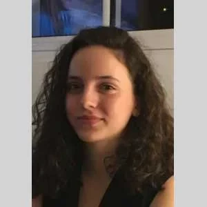 Romane, babysitter à Cherbourg en Cotentin