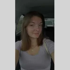 Camille, babysitter à Lamorlaye