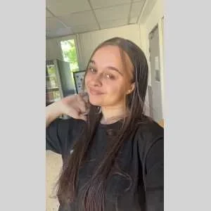 Sarah , babysitter à Nimes