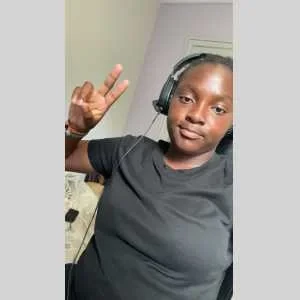 Merveille , babysitter à Malakoff