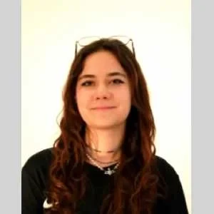 Abigail , babysitter à Saint Martin d Heres