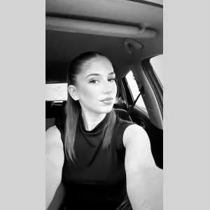 Océane , babysitter à Saint Alban