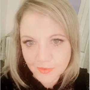 Muriel, babysitter à Agen