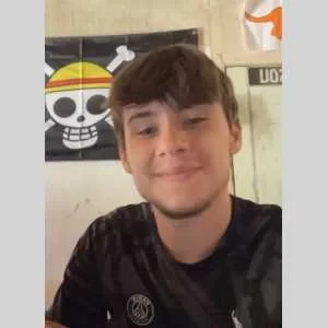 Timeo , babysitter à Bussac sur Charente