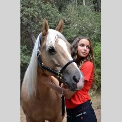 Ines, babysitter à Biot