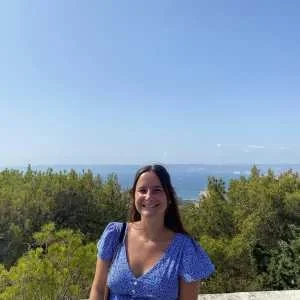 Emma, babysitter à La Roche sur Yon