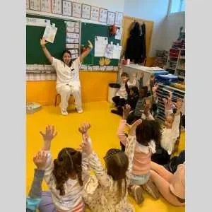 Bochra, babysitter à Sevran