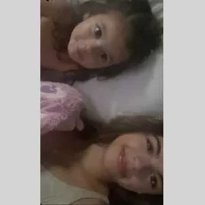 Jade , babysitter à Peyrieu