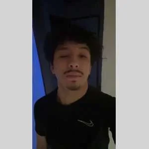 Chems, babysitter à Frasne