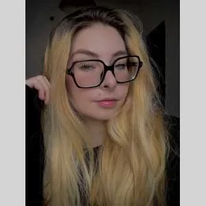 Xavina, babysitter à Vallauris