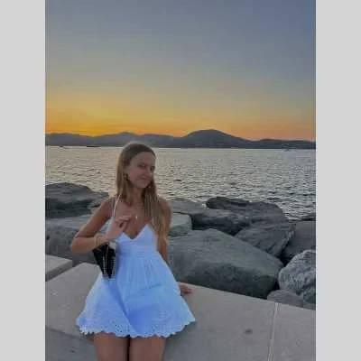 Viktoria , babysitter à Thonon les Bains