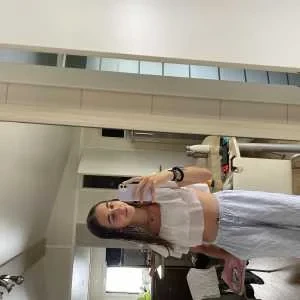 Enora, babysitter à Bruges